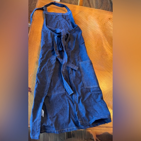 The Spring Shop Navy Denim Apron with Stitching and 2 pockets. New with tags - Picture 2 of 7